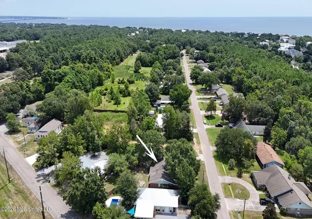 Photo 3 of Single family home for sale at 31 Chantilly Ter, Bay Saint Louis, MS 39520 | MLS# 4157665 | Listing updated on 2026-08-16