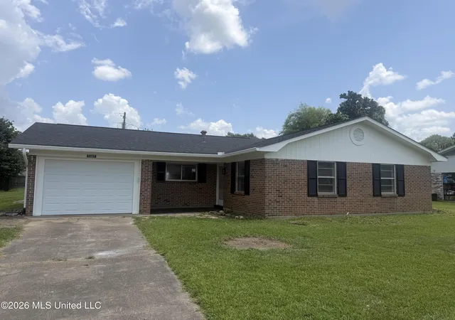 Photo 1 of Sale Pending at 1107 Pear St, Vidalia, LA 71373 | MLS# 4157596 | Listing updated on 2026-08-27