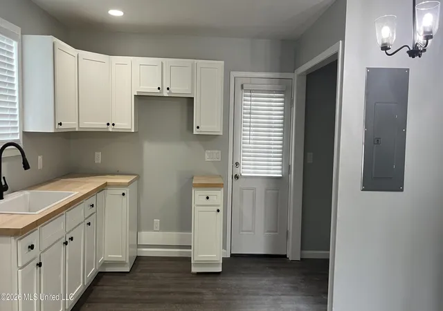 3rd image of 522 W Percy St, Greenville, MS 38701 | MLS# 4157592