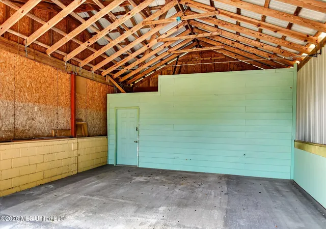 Photo 69 of Single family home for sale at 2011 Tradewinds Dr, Gautier, MS 39553 | MLS# 4157633 | Listing updated on 2026-08-24