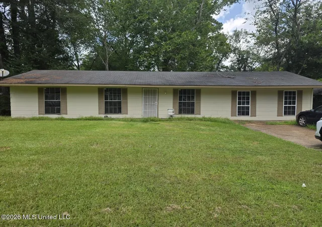 Photo 1 of Single family home for sale at 3134 Woodville Cir, Jackson, MS 39212 | MLS# 4157618 | Listing updated on 2026-08-20