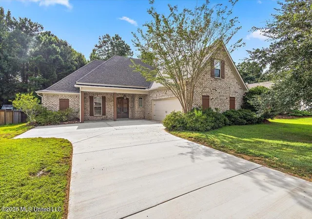 Photo 1 of Single family home for sale at 131 Caledonian Blvd, Brandon, MS 39047 | MLS# 4157624 | Listing updated on 2026-09-14