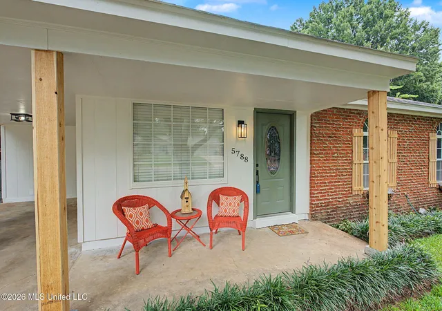 Photo 3 of Single family home for sale at 5788 Natchez Dr, Horn Lake, MS 38637 | MLS# 4157661 | Listing updated on 2026-09-02