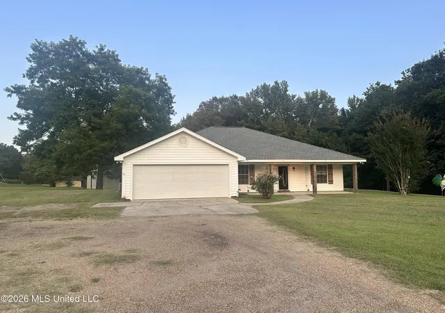 Photo 2 of Sale Pending at 110 Scr 129, Mendenhall, MS 39114 | MLS# 4157643 | Listing updated on 2026-08-11