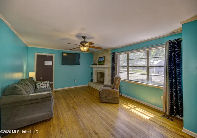 Photo 4 of Sale Pending at 101 Colonial Dr, Vicksburg, MS 39180 | MLS# 4158293 | Listing updated on 2026-09-10