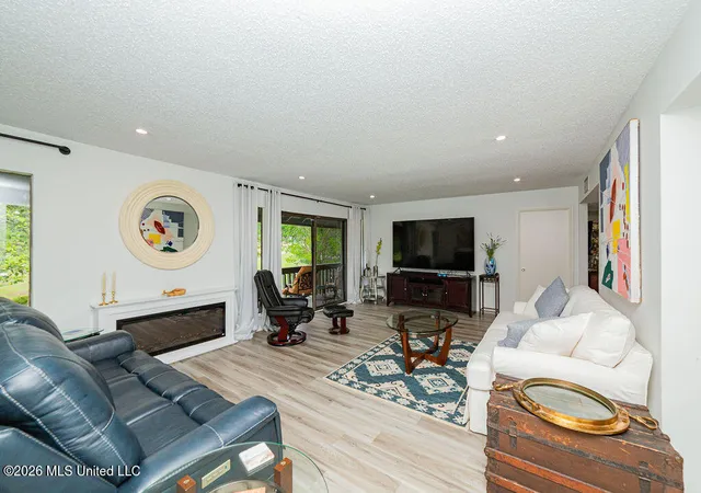 Photo 3 of Condo for sale at 248 Lanai Village, Diamondhead, MS 39525 | MLS# 4157746 | Listing updated on 2026-08-06