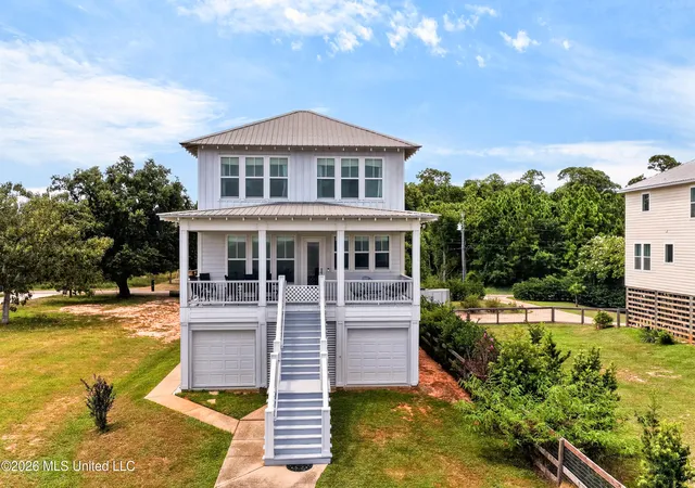 Photo 1 of Single family home for sale at 4723 E Belle Fontaine Rd, Ocean Springs, MS 39564 | MLS# 4157701 | Listing updated on 2026-09-09