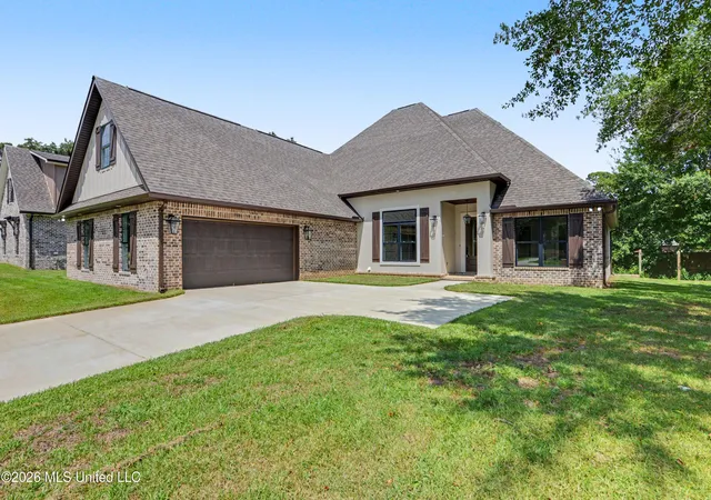Photo 2 of Single family home for sale at 138 Destiny Oaks Dr, Long Beach, MS 39560 | MLS# 4157737 | Listing updated on 2026-09-10