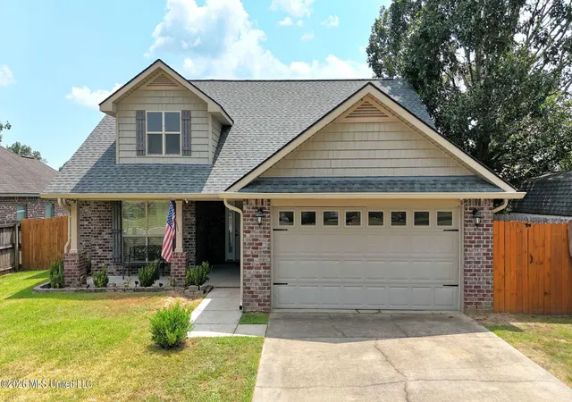 Photo 1 of Sale Pending at 17288 Meadowbrook Ln, Gulfport, MS 39503 | MLS# 4158433 | Listing updated on 2026-08-19