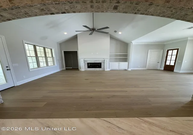 Photo 3 of Single family home for sale at 412 Old Maple Cvs, Madison, MS 39110 | MLS# 4157712 | Listing updated on 2026-08-10