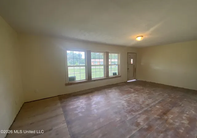 Photo 3 of Single family home for sale at 101 Vidalia Dr, Ridgecrest, LA 71334 | MLS# 4158242 | Listing updated on 2026-08-05