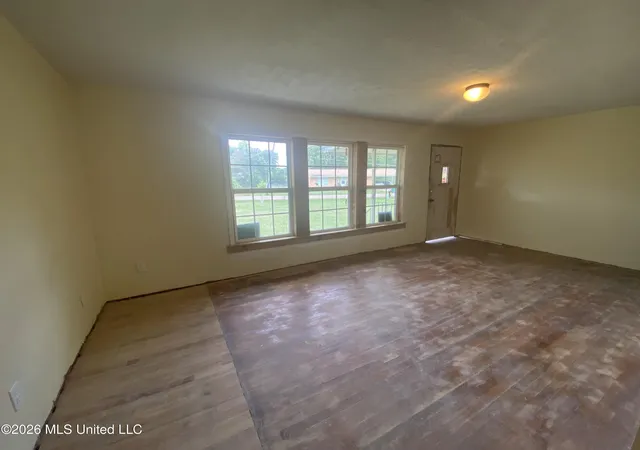 Photo 3 of Single family home for sale at 101 Vidalia Dr, Ridgecrest, LA 71334 | MLS# 4158242 | Listing updated on 2026-08-05