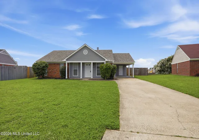 Photo 1 of Single family home for sale at 9043 W Triple Crown Loop, Southaven, MS 38671 | MLS# 4157905 | Listing updated on 2026-09-09