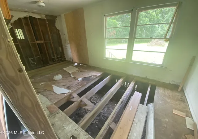 Photo 4 of Single family home for sale at 104 Pecan St, Ridgecrest, LA 71334 | MLS# 4158247 | Listing updated on 2026-08-05