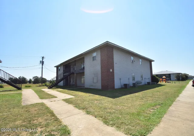 2nd image of 1300 Roosevelt Ave, Greenwood, MS 38930 | MLS# 4159781