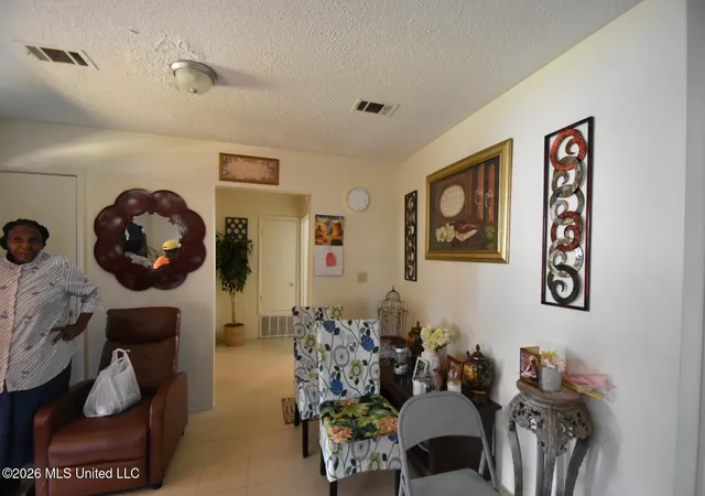 Photo 3 of Sale Pending at 1300 Roosevelt Ave, Greenwood, MS 38930 | MLS# 4159781 | Listing updated on 2026-08-30