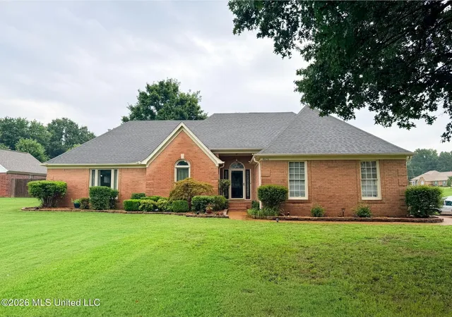 Photo 1 of Single family home for sale at 4676 Henry Dr, Southaven, MS 38672 | MLS# 4157771 | Listing updated on 2026-08-24