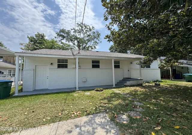 Photo 1 of Single family home for sale at 1714 Williams St, Pascagoula, MS 39567 | MLS# 4158014 | Listing updated on 2026-08-22