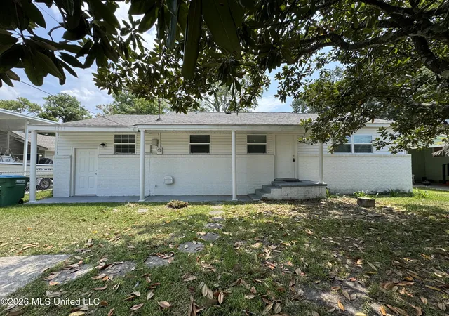 Photo 2 of Single family home for sale at 1714 Williams St, Pascagoula, MS 39567 | MLS# 4158014 | Listing updated on 2026-08-22