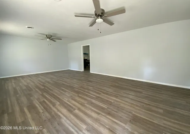 Photo 2 of Single family home for sale at 1210 Wooddell Dr, Jackson, MS 39212 | MLS# 4157788 | Listing updated on 2026-08-27