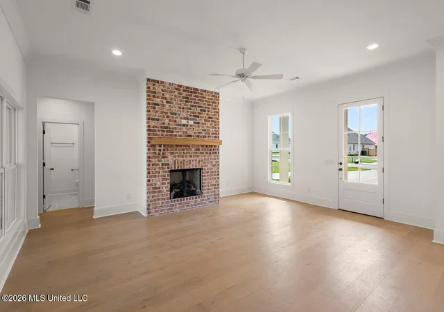 Photo 4 of Single family home for sale at 420 Aurora Cir, Canton, MS 39046 | MLS# 4157819 | Listing updated on 2026-09-28