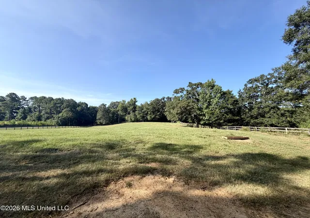 Photo 49 of Sale Pending at 2417 Lake Lincoln Dr, Wesson, MS 39191 | MLS# 4157834 | Listing updated on 2026-08-31