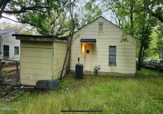 Photo 2 of Single family home for sale at 4227 Chennault Ave, Jackson, MS 39209 | MLS# 4157828 | Listing updated on 2026-09-09