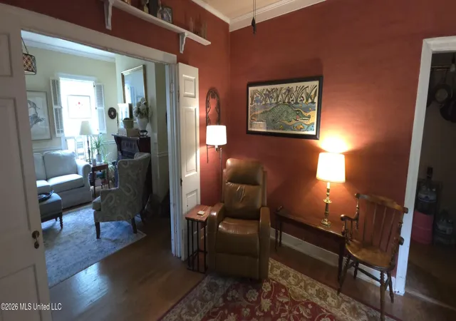 Photo 4 of Sale Pending at 1055 Manship St, Jackson, MS 39202 | MLS# 4157840 | Listing updated on 2026-08-04