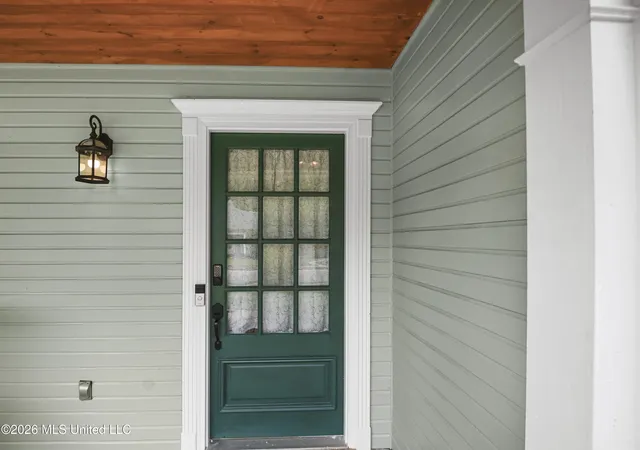 Photo 3 of Sale Pending at 208 Boxwood Cir, Brandon, MS 39047 | MLS# 4157844 | Listing updated on 2026-08-23