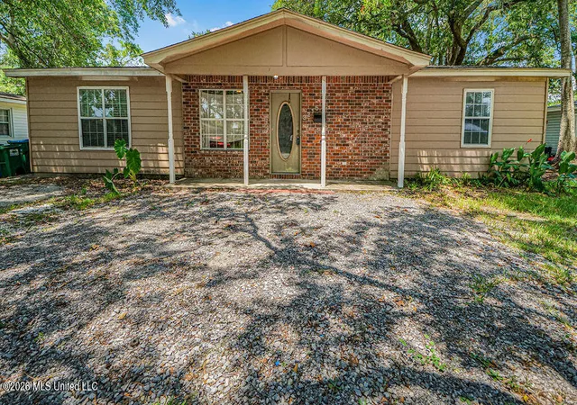 Photo 2 of Single family home for sale at 3215 Detroit Ave, Pascagoula, MS 39581 | MLS# 4157857 | Listing updated on 2026-09-18