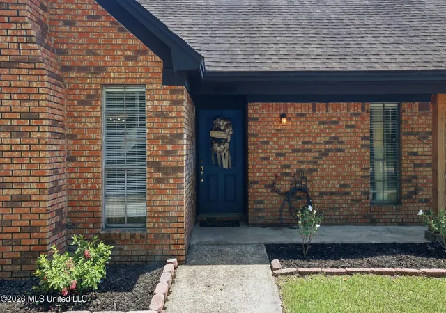 Photo 3 of Sale Pending at 14483 Oneal Rd, Gulfport, MS 39503 | MLS# 4157901 | Listing updated on 2026-09-11