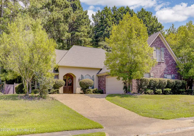 Photo 1 of Single family home for sale at 137 Baileys Ridge Cir, Clinton, MS 39056 | MLS# 4158045 | Listing updated on 2026-09-10