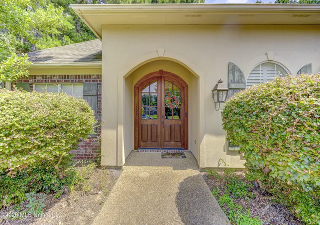 Photo 3 of Single family home for sale at 137 Baileys Ridge Cir, Clinton, MS 39056 | MLS# 4158045 | Listing updated on 2026-09-10