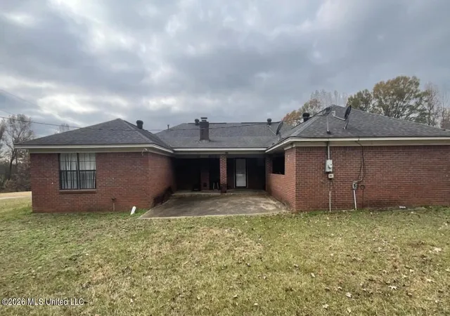 Photo 2 of Single family home for sale at 1340 Alonzo Gipson Rd, Sardis, MS 38666 | MLS# 4157896 | Listing updated on 2026-08-03