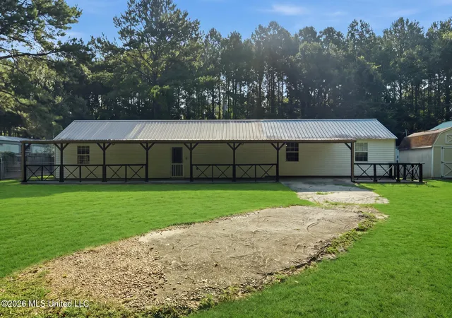 1st image of 142 App Slade Rd, Hattiesburg, MS 39401 | MLS# 4157923