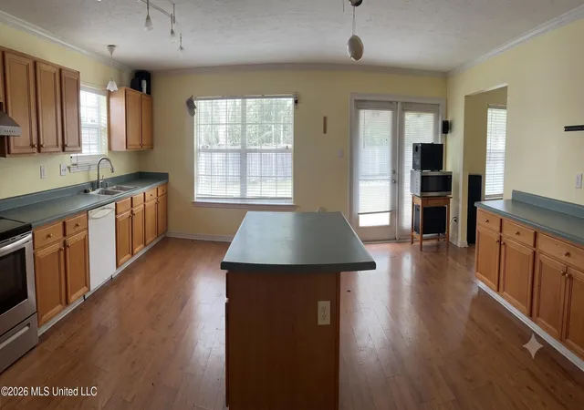 Photo 4 of Single family home for sale at 11817 Magnolia Cvs, Gulfport, MS 39503 | MLS# 4157913 | Listing updated on 2026-08-21