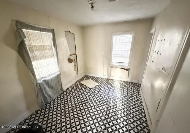 Photo 3 of Single family home for sale at 4210 Chennault Ave, Jackson, MS 39209 | MLS# 4157903 | Listing updated on 2026-08-03