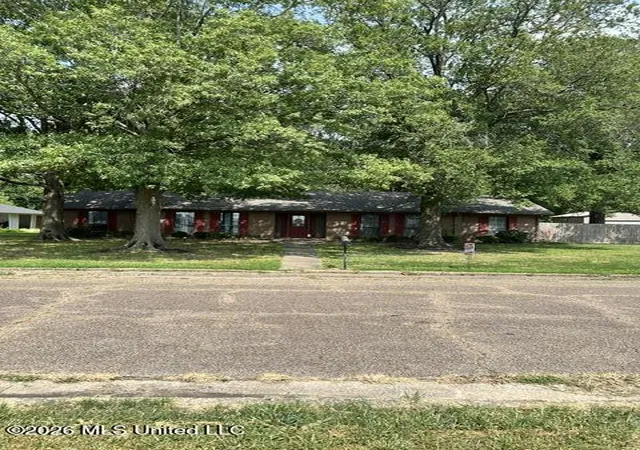 2nd image of 1002 Owens Rd, Clarksdale, MS 38614 | MLS# 4157924