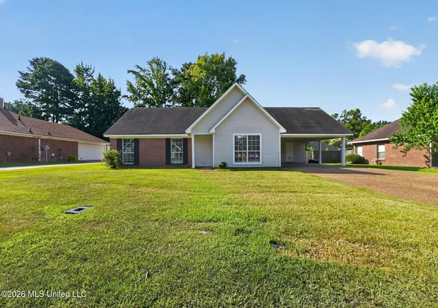 Photo 1 of Single family home for sale at 215 Sundance Cir, Richland, MS 39218 | MLS# 4158031 | Listing updated on 2026-08-04