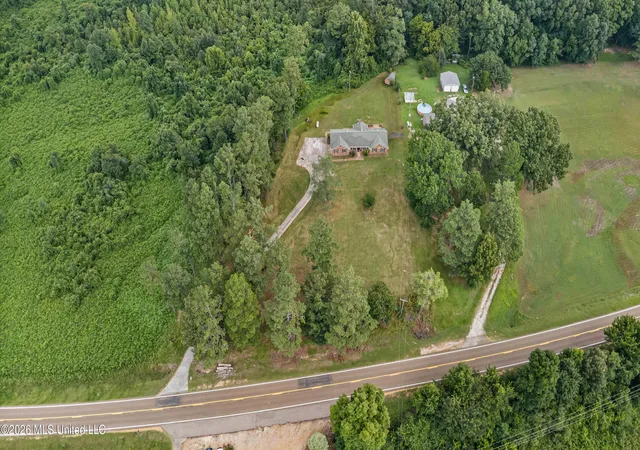 Photo 29 of Single family home for sale at 3629 Highway 4 E, Holly Springs, MS 38635 | MLS# 4158084 | Listing updated on 2026-09-01