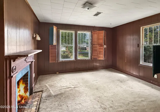 Photo 4 of Single family home for sale at 500 Pine St, Picayune, MS 39466 | MLS# 4157963 | Listing updated on 2026-09-16