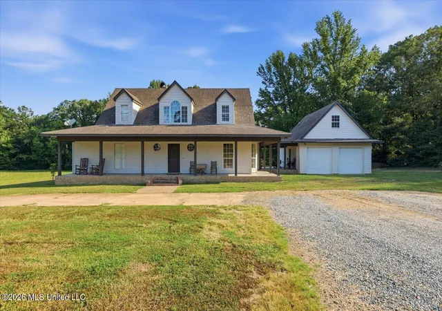 Single family home for sale at 184 Holliday Tr, Raymond, MS 39154 | MLS# 4159173