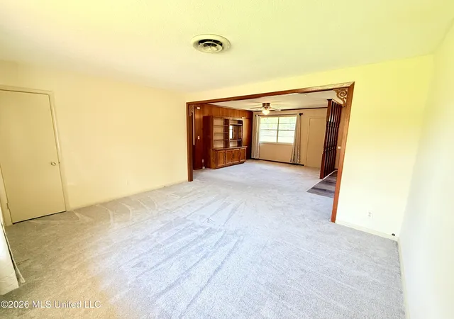 Photo 3 of Sale Pending at 1584 Vance Rd, Grenada, MS 38901 | MLS# 4158128 | Listing updated on 2026-08-25