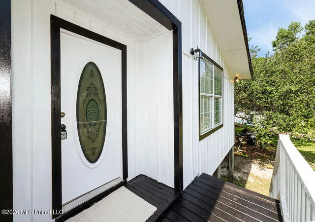 Photo 2 of Single family home for sale at 4103 Lake St, Bay Saint Louis, MS 39520 | MLS# 4158009 | Listing updated on 2026-09-11