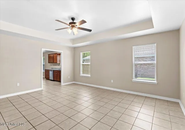 Photo 4 of Sale Pending at 390 Rosalie Maria Dr, Biloxi, MS 39531 | MLS# 4157996 | Listing updated on 2026-08-21