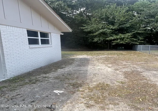 Photo 4 of Single family home for sale at 4219 Martha Ct, Pascagoula, MS 39581 | MLS# 4158012 | Listing updated on 2026-09-08