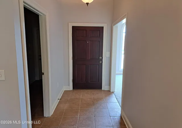 Photo 2 of Sale Pending at 112 River Ridge Ct, Pearl, MS 39208 | MLS# 4158024 | Listing updated on 2026-09-24