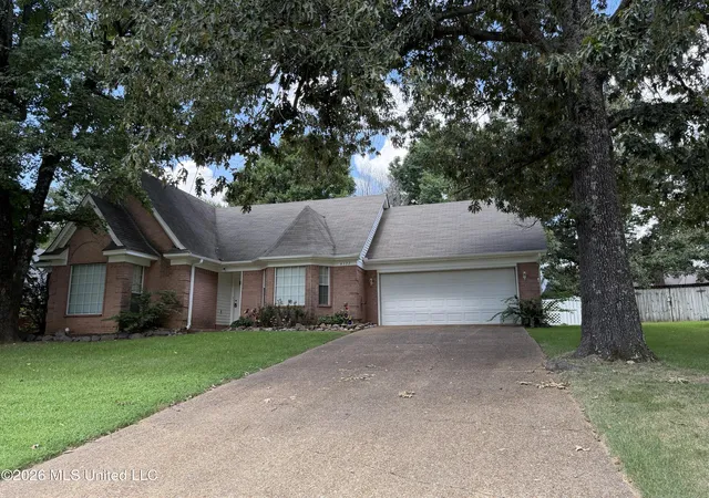 Photo 2 of Single family home for sale at 6177 Seminole Dr, Olive Branch, MS 38654 | MLS# 4158049 | Listing updated on 2026-09-15