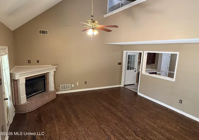 Photo 4 of Sale Pending at 6177 Seminole Dr, Olive Branch, MS 38654 | MLS# 4158049 | Listing updated on 2026-09-23