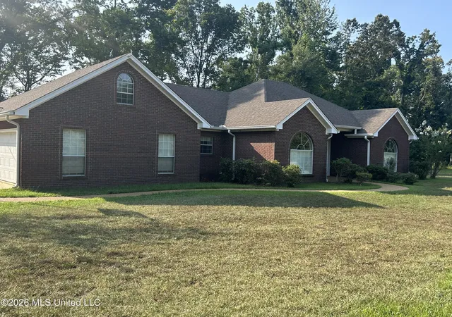 1st image of 195 County Road 370, Greenwood, MS 38930 | MLS# 4158313